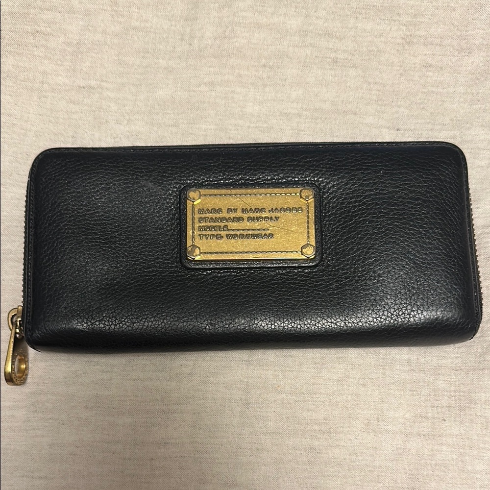 Marc Jacobs Continental Black Leather Wallet